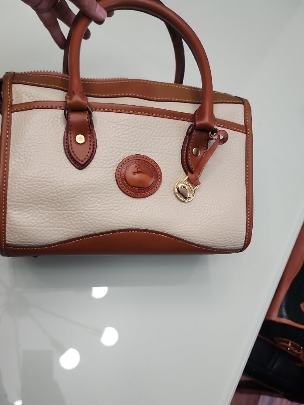 Dooney & Bourke Beige and Brown Pebbled Leather Satchel Mossing Shoulder Strip - Picture 12 of 15